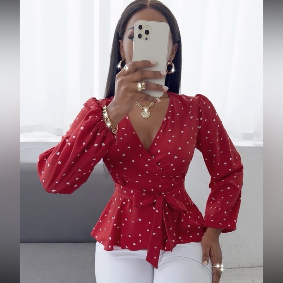 Hearts print belted peplum blouse - Picture 15 of 16